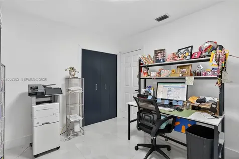 18931 SW 97th Avenue Cutler Bay FL 33157