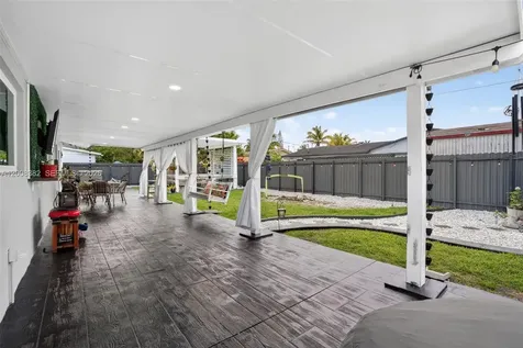 18931 SW 97th Avenue Cutler Bay FL 33157