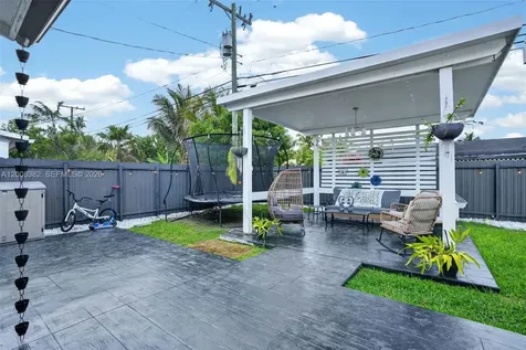 18931 SW 97th Avenue Cutler Bay FL 33157
