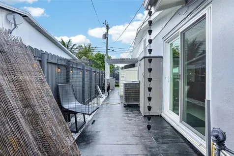 18931 SW 97th Avenue Cutler Bay FL 33157
