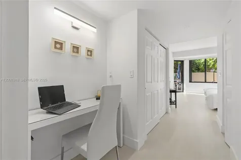 201 S Crandon Boulevard Key Biscayne FL 33149
