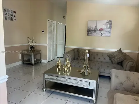 12377 NW 97th Place Hialeah Gardens FL 33018