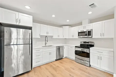 7196 SW 22nd Place Davie FL 33317