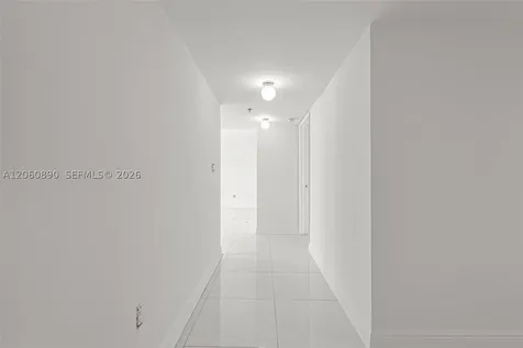 6362 Collins Avenue Miami Beach FL 33141