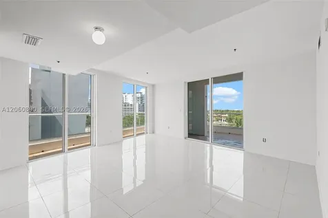 6362 Collins Avenue Miami Beach FL 33141