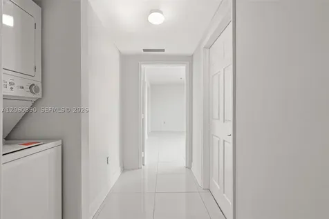 6362 Collins Avenue Miami Beach FL 33141