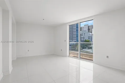 6362 Collins Avenue Miami Beach FL 33141