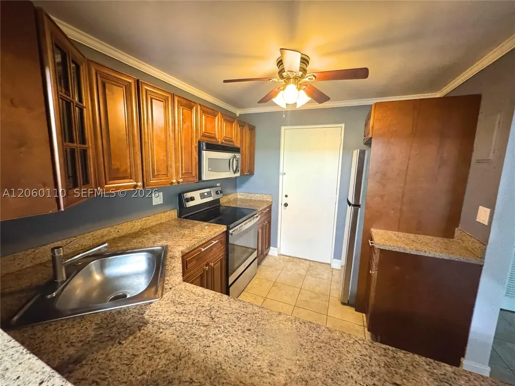2324 S Cypress Bend Drive Pompano Beach FL 33069