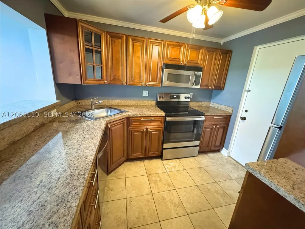 2324 S Cypress Bend Drive Pompano Beach FL 33069