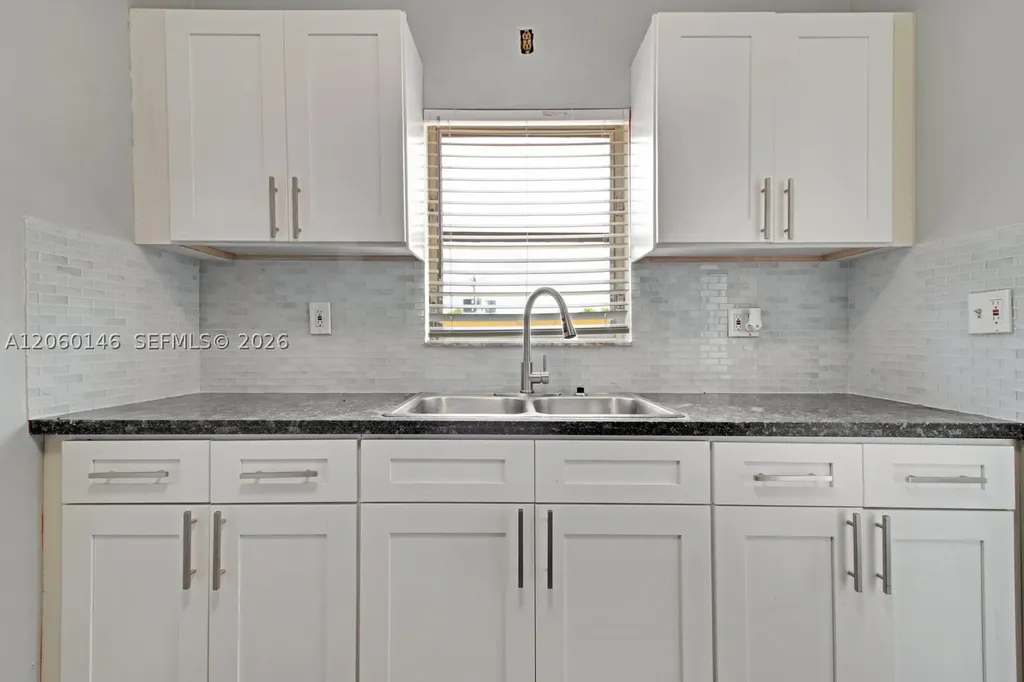 327 SW 20th Street Fort Lauderdale FL 33315