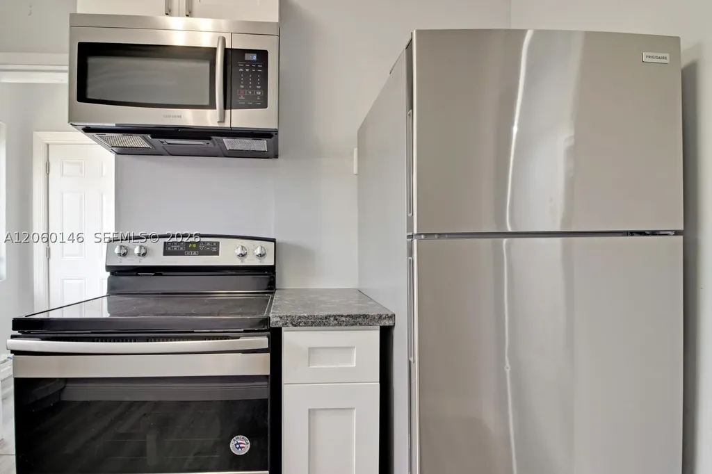 327 SW 20th Street Fort Lauderdale FL 33315