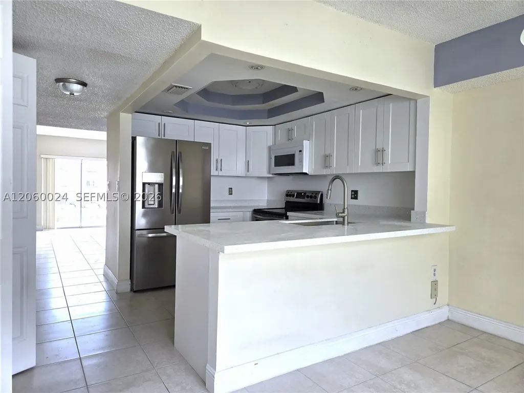 900 SW 104th Court Miami FL 33174