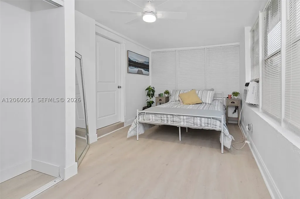 6103 Monroe Street Hollywood FL 33023