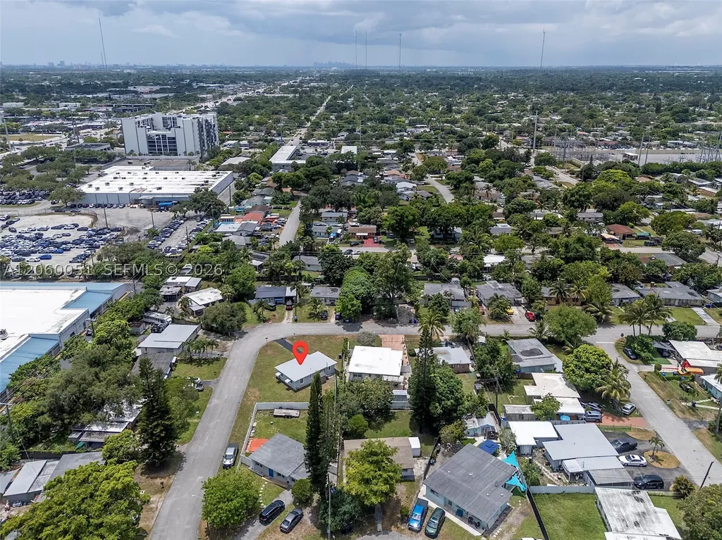 6103 Monroe Street Hollywood FL 33023