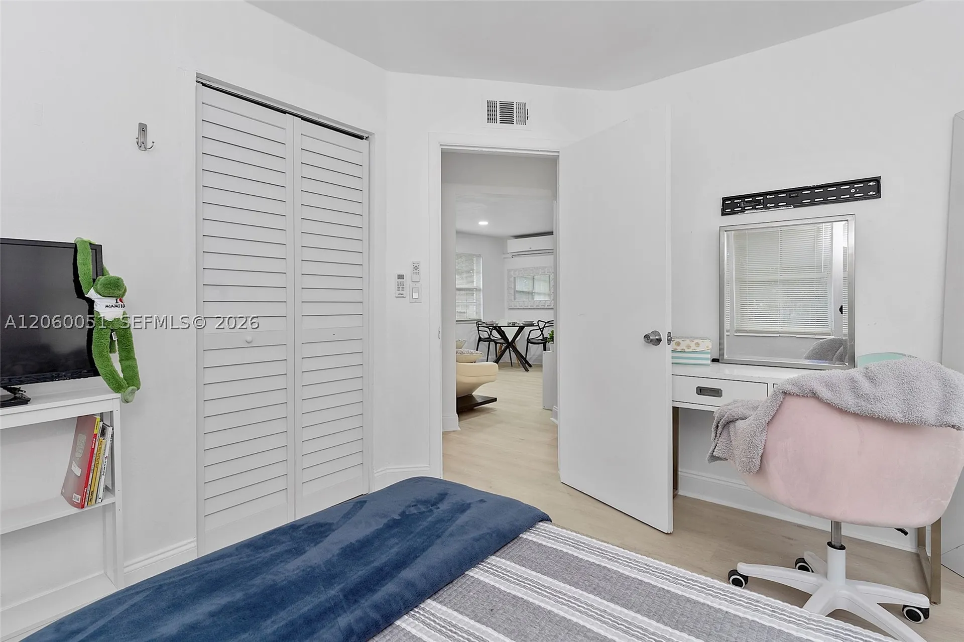 6103 Monroe Street Hollywood FL 33023