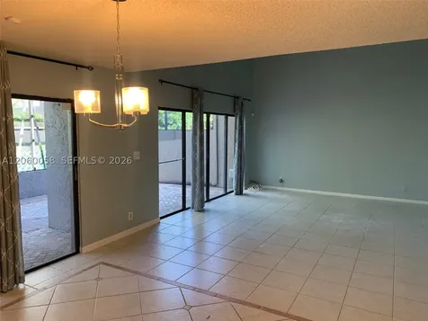305 Bonnie Brae Way Hollywood FL 33021