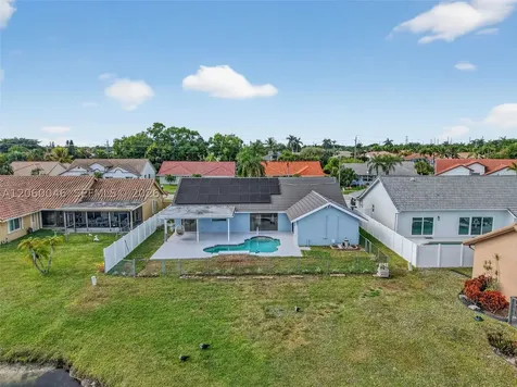 6043 Sunberry Circle Boynton Beach FL 33437