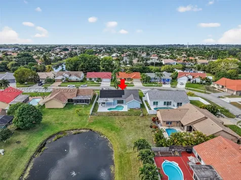 6043 Sunberry Circle Boynton Beach FL 33437