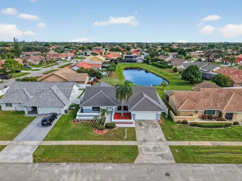 6043 Sunberry Circle Boynton Beach FL 33437