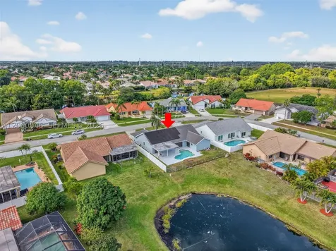 6043 Sunberry Circle Boynton Beach FL 33437