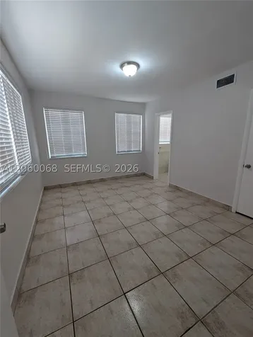 500 SW 7th Street Miami FL 33130