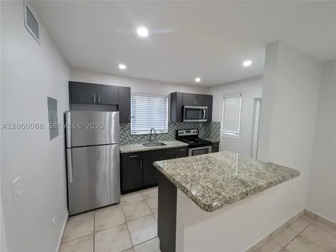 500 SW 7th Street Miami FL 33130