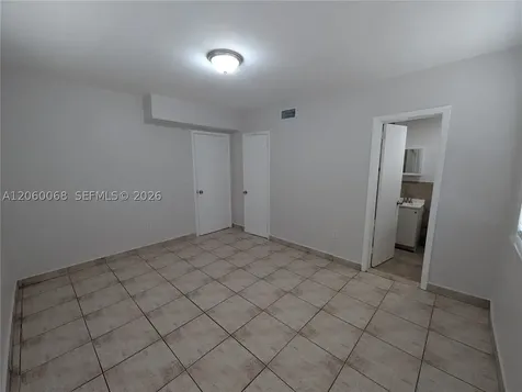 500 SW 7th Street Miami FL 33130
