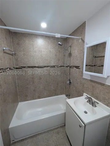 500 SW 7th Street Miami FL 33130