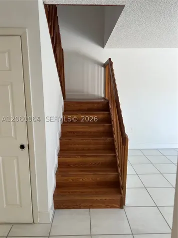 9105 SW 19th Place Davie FL 33324
