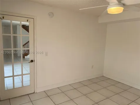 9105 SW 19th Place Davie FL 33324
