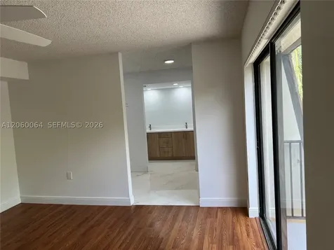 9105 SW 19th Place Davie FL 33324