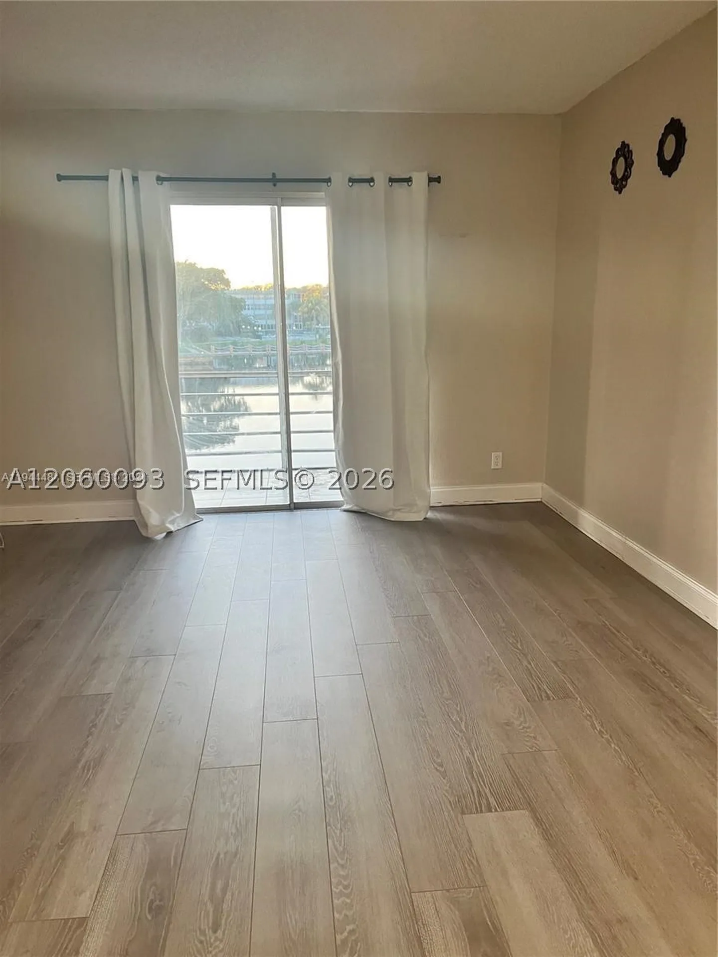 2775 Taft Street Hollywood FL 33020