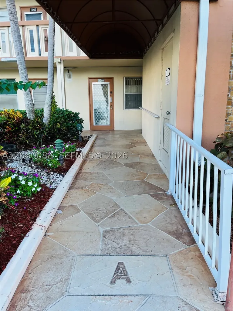 1010 Newcastle A Boca Raton FL 33434