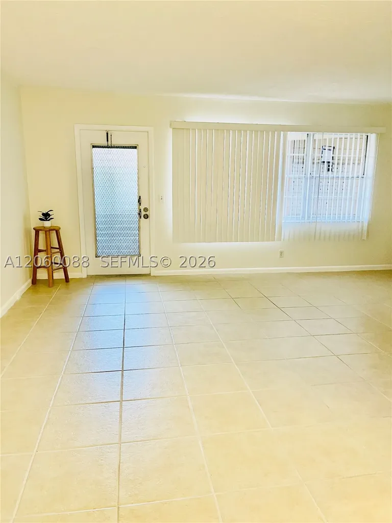 1010 Newcastle A Boca Raton FL 33434
