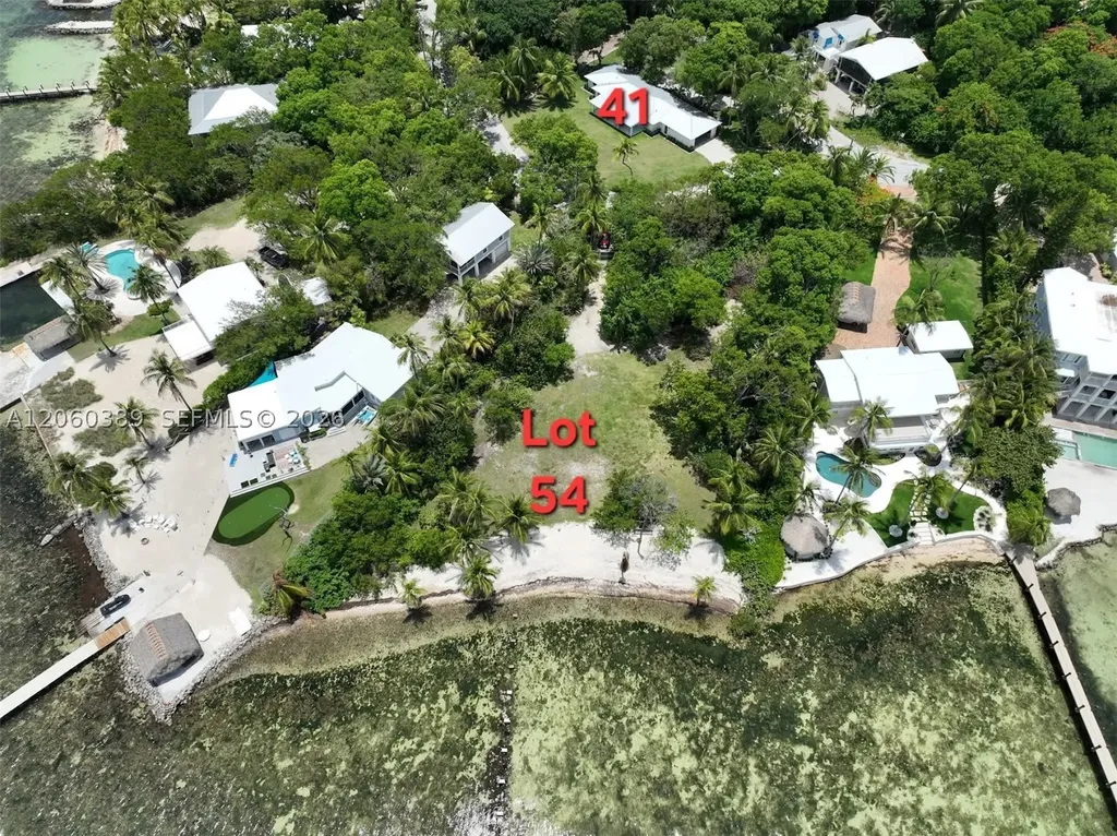 41 Sunset Road Key Largo FL 33037
