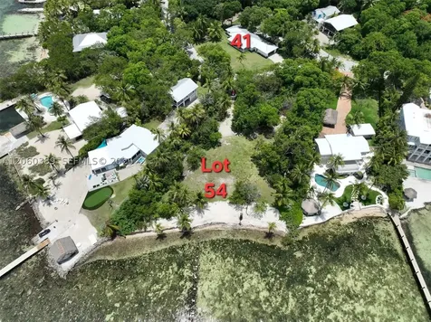 41 Sunset Road Key Largo FL 33037