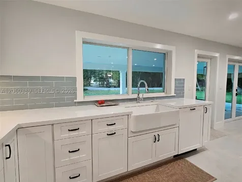 41 Sunset Road Key Largo FL 33037