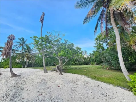 41 Sunset Road Key Largo FL 33037
