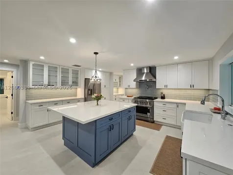 41 Sunset Road Key Largo FL 33037
