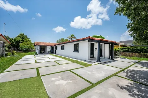 3000 NW 13th Street Miami FL 33125