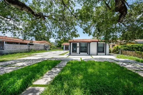 3000 NW 13th Street Miami FL 33125