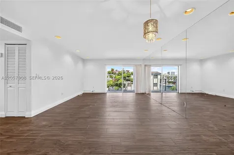 3642 NE 171st Street North Miami Beach FL 33160