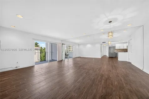 3642 NE 171st Street North Miami Beach FL 33160
