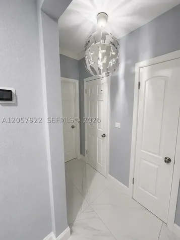 552 NE 161st Street Miami FL 33162