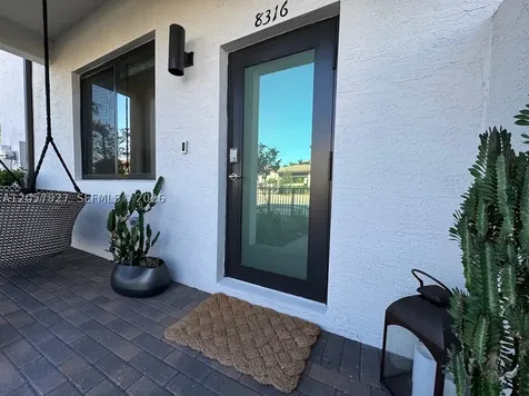 8316 NW 43rd Street Doral FL 33166