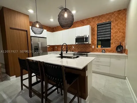 8316 NW 43rd Street Doral FL 33166
