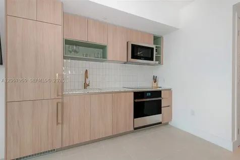 398 NE 5th Street Miami FL 33132