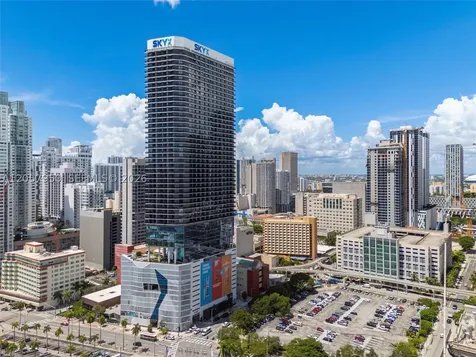 398 NE 5th Street Miami FL 33132