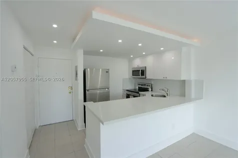 4550 NW 9th Street Miami FL 33126