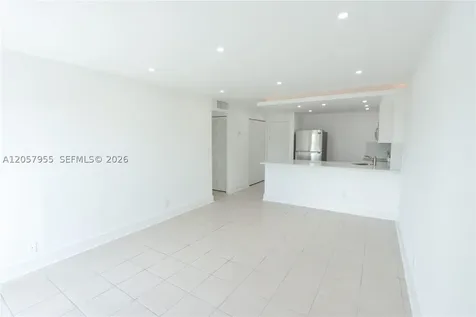 4550 NW 9th Street Miami FL 33126